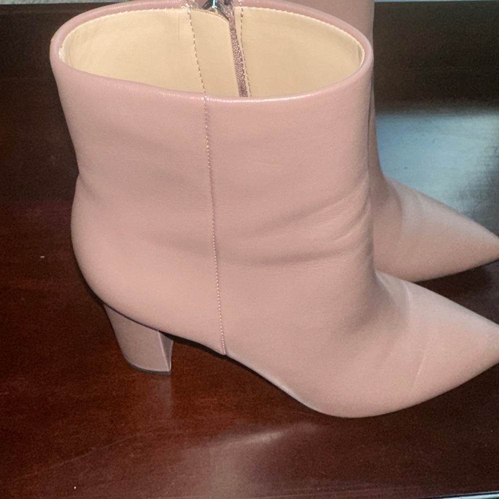 Marc Fisher LTD Cream Leather Boots - Picture 3 of 8